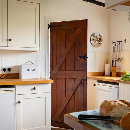 Yew Tree Farm Sleeps 4 * East Ayton